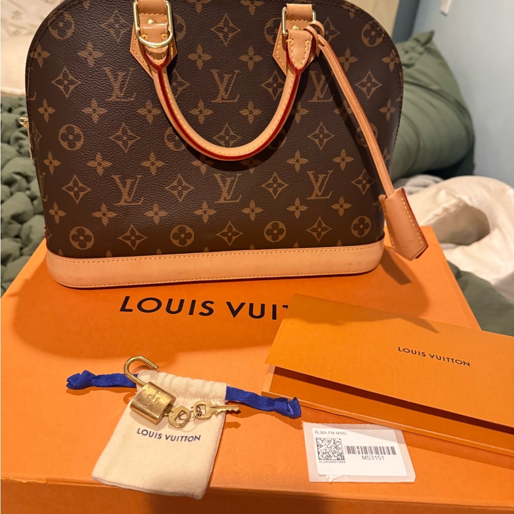 Louis Vuitton Alma PM Authentic